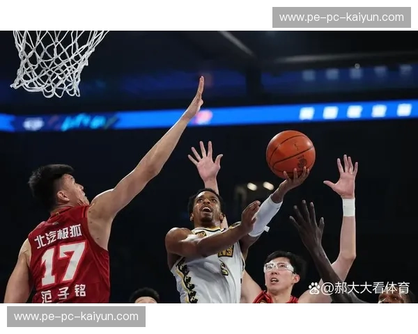 大漠孤烟直，京城铁蹄疾：CBA“新京大战”里的宿命、铁血与英雄梦想